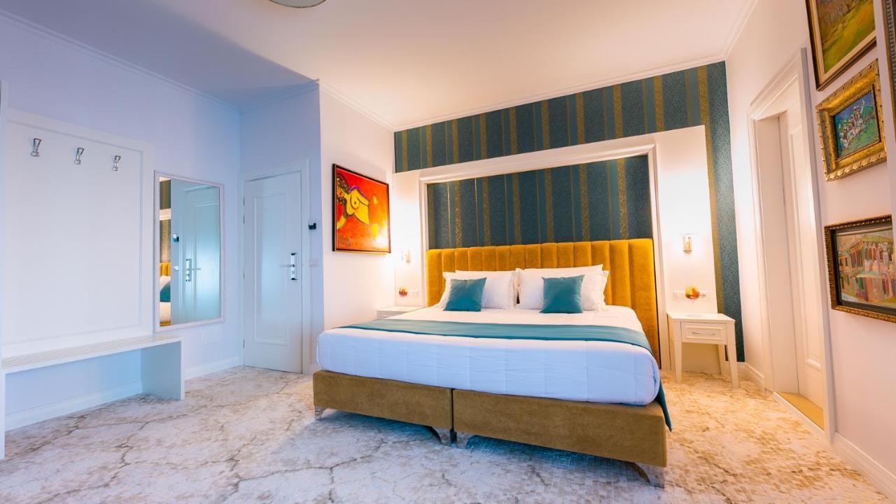 Art Hotel Tiranë Luaran gambar